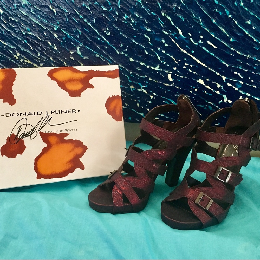 *BRAND NEW* Donald J. Pliner Metallic Heels - Red